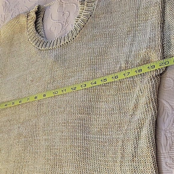 DINA Short Sleeve Sweater One Size - Picture 13 of 16